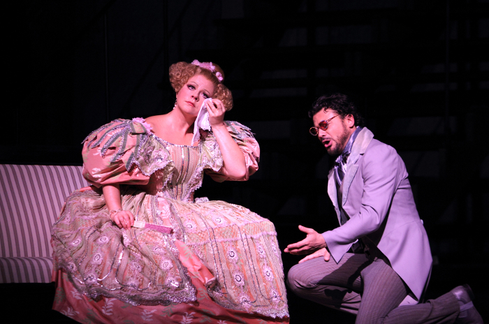 SOFIA FOMINA AS OLYMPIA,VITTORIO GRIGÒLO AS HOFFMANN (C) ROH. PHOTOGRAPHER CATHERINE ASHMORE