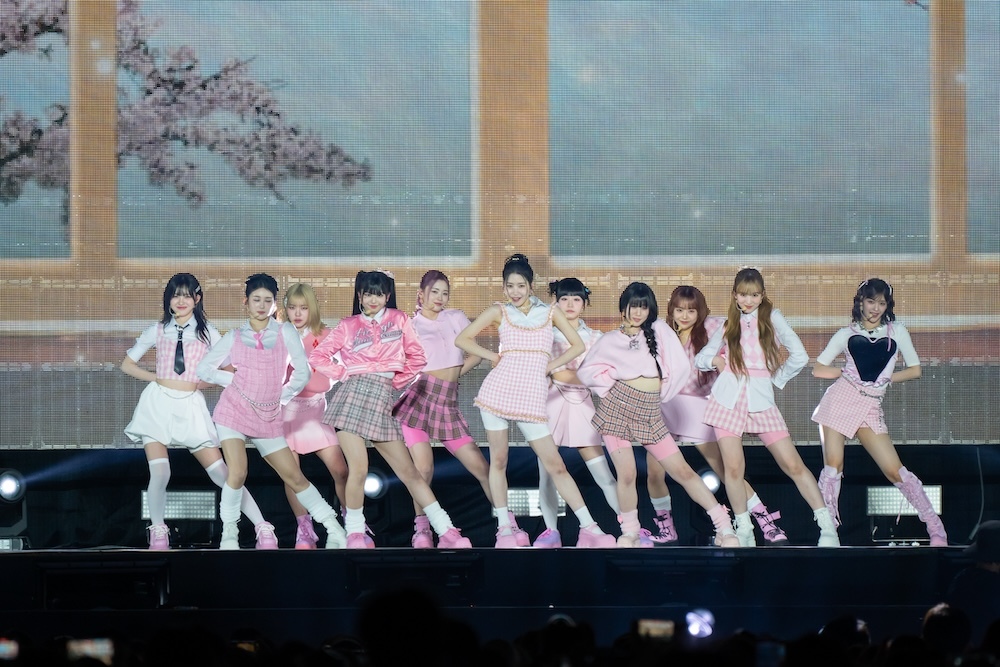 ME:I （『M COUNTDOWN STAGE』の様子）