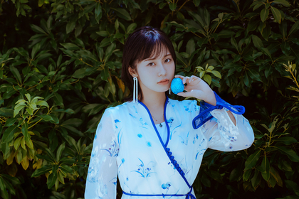 楠木ともり、2nd Album『LANDERBLUE』発売日決定！新アーティストビジュアル公開