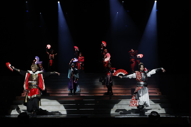 2部：特別御前試合　スペシャル殺陣ショー 　撮影：小境勝巳 (C)剣劇「三國志演技～孫呉」製作委員会