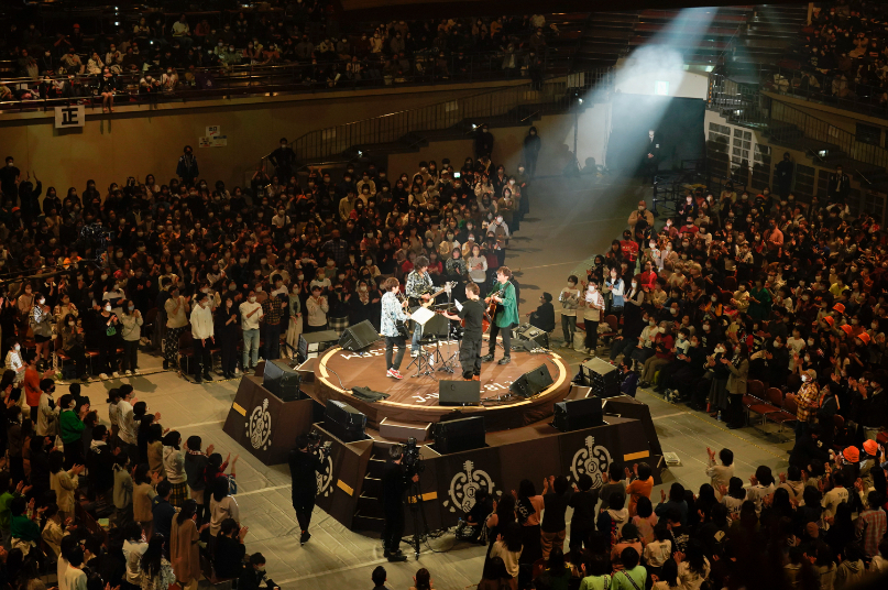 TOSHI-LOW×高橋 優×岡野昭仁×斉藤和義　『J-WAVE TOKYO GUITAR JAMBOREE 2023 supported by 奥村組』初日 Photo by 上飯坂一