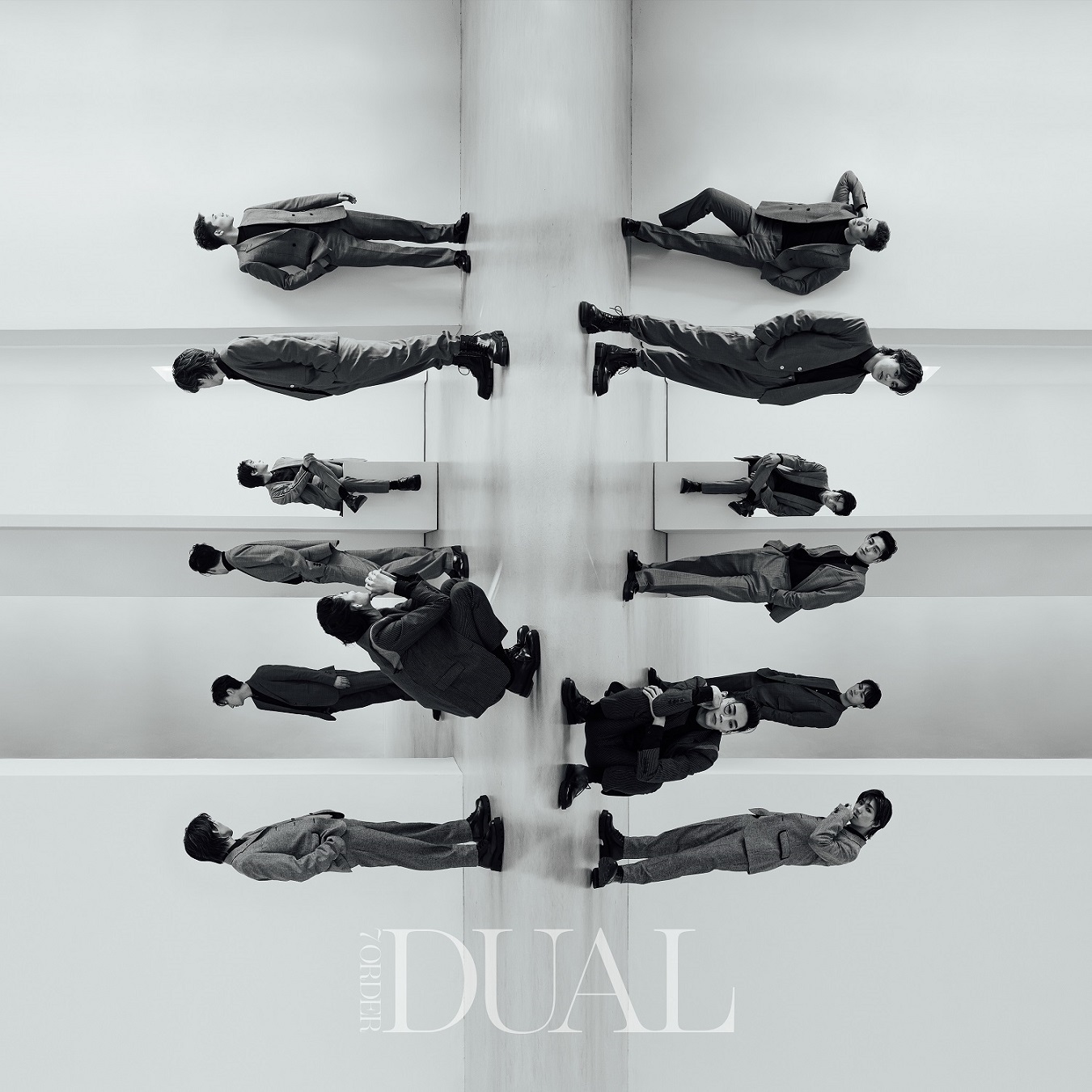 『DUAL』FC限定盤ジャケット