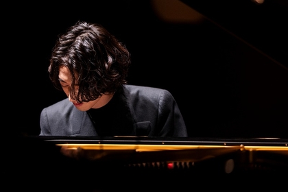 角野隼斗、11都市16公演を駆け抜けた全国ツアー2025「Human Universe」　サプライズも飛び出したファイナル公演を振り返る