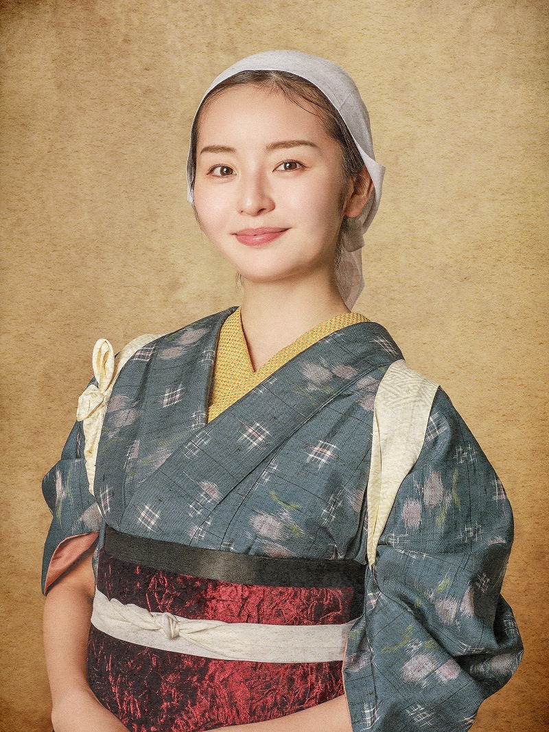 モト：⻑島 静莉奈