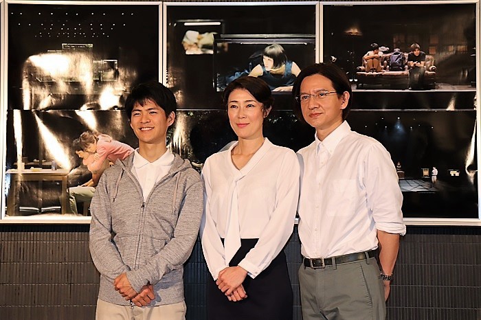 『海辺のカフカ』囲みインタビュー 左から古畑新之、寺島しのぶ、岡本健一