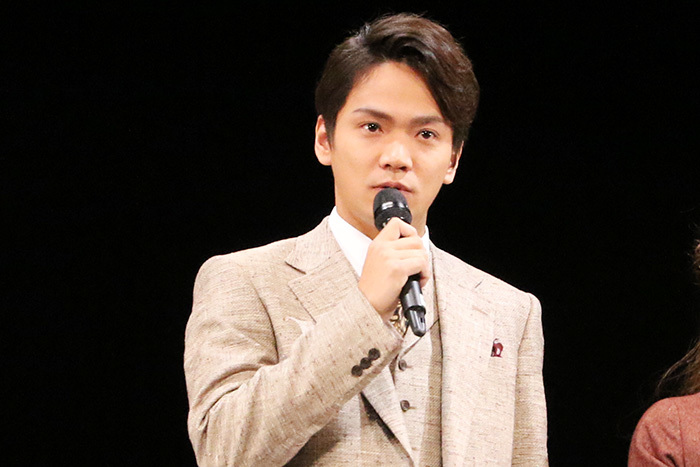 竪山隼太