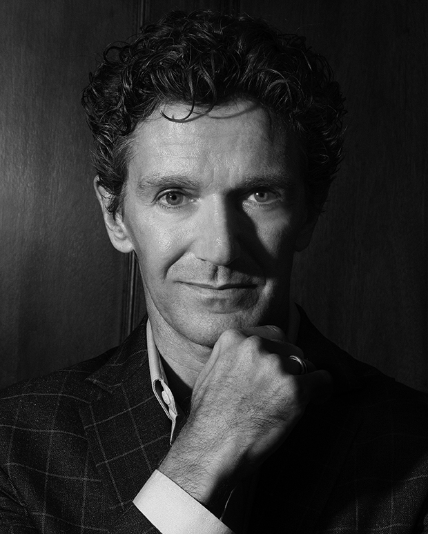 Avis, Gary Grayscale©Royal Opera House