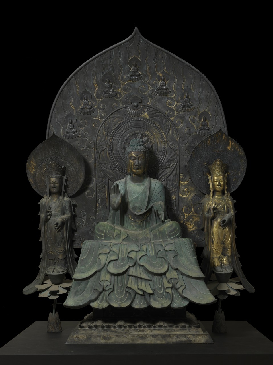 クローン文化財：法隆寺釈迦三尊像復元