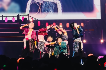 いれいす、過去最大規模のアリーナツアーが閉幕　お祭り騒ぎのKアリーナ横浜公演をレポート