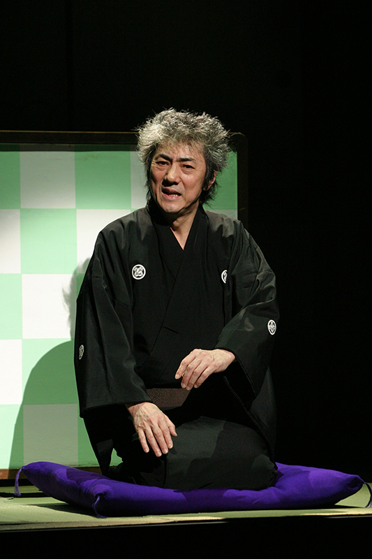 『市村座』2004年公演より