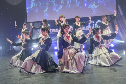高嶺のなでしこ　寸劇あり、ゲームあり、華麗に魅せるライブパフォーマンスあり、3rdファンミーティングで届けた9人の覚悟