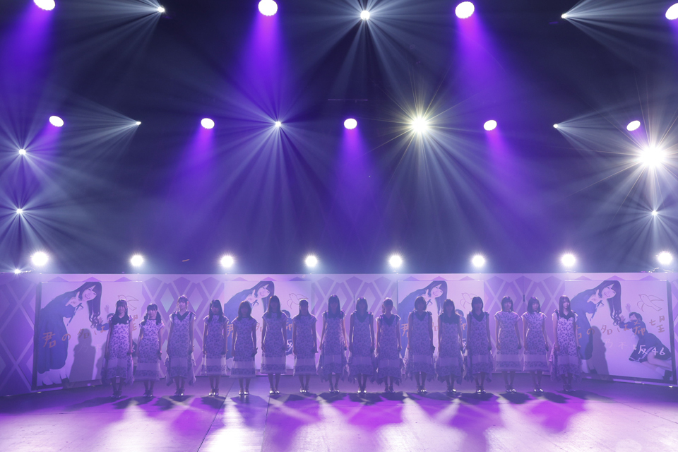 乃木坂46、四期生メンバー全16名での初単独ライブで新曲「Out of the