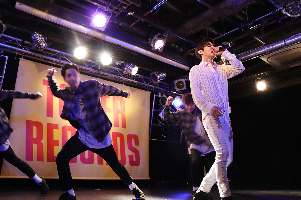 インス（MYNAME）