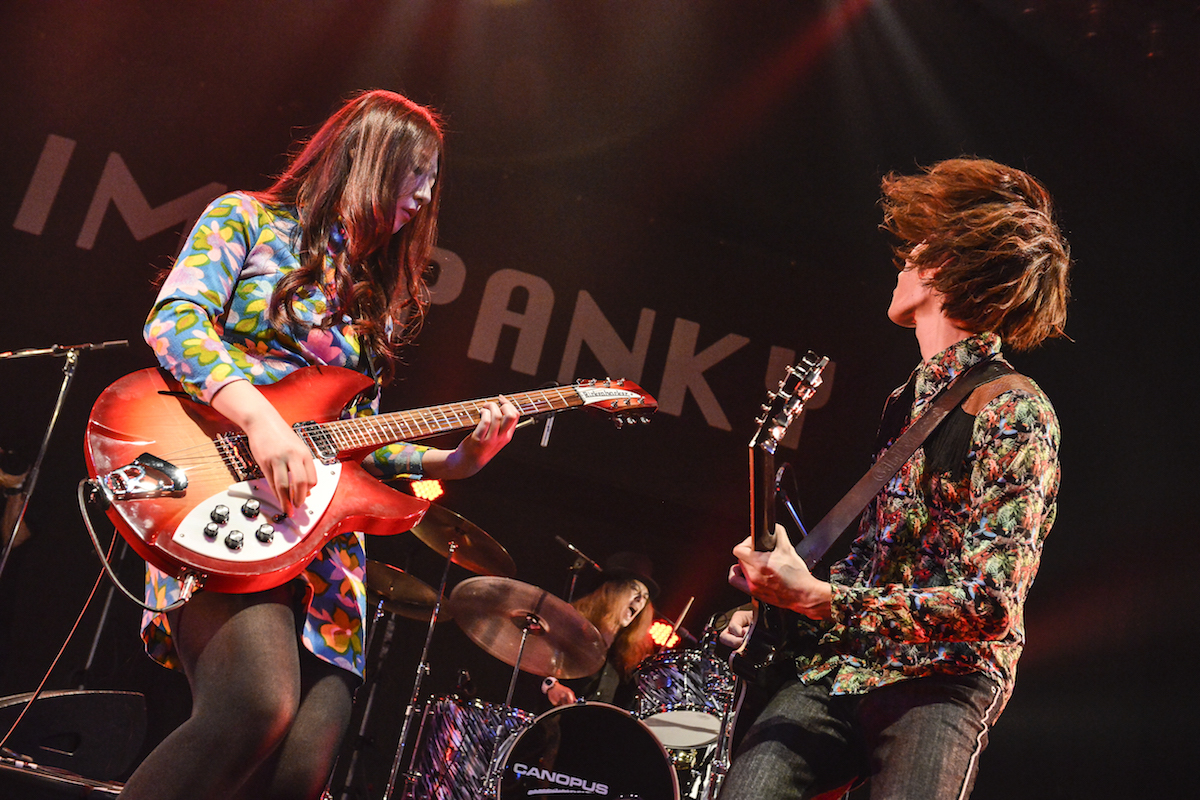 GLIM SPANKY