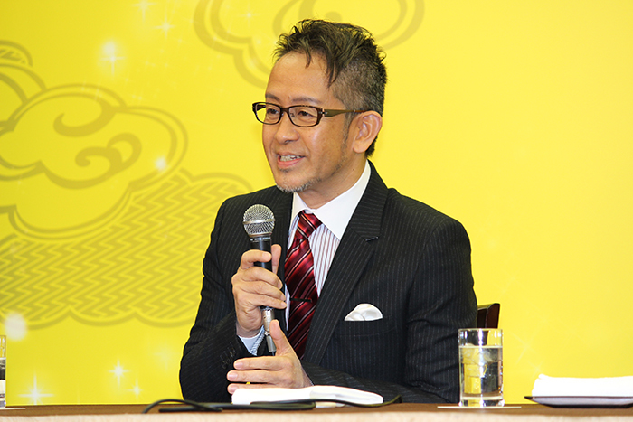宮本亜門