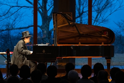 H ZETT M、八ヶ岳高原音楽堂で集大成の独演会を開催 2025年1月に