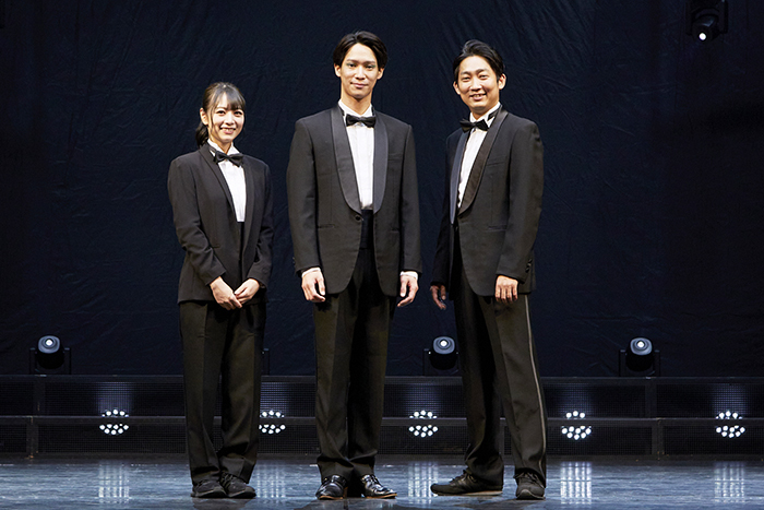 （左から）北野日奈子、味方良介、石田明