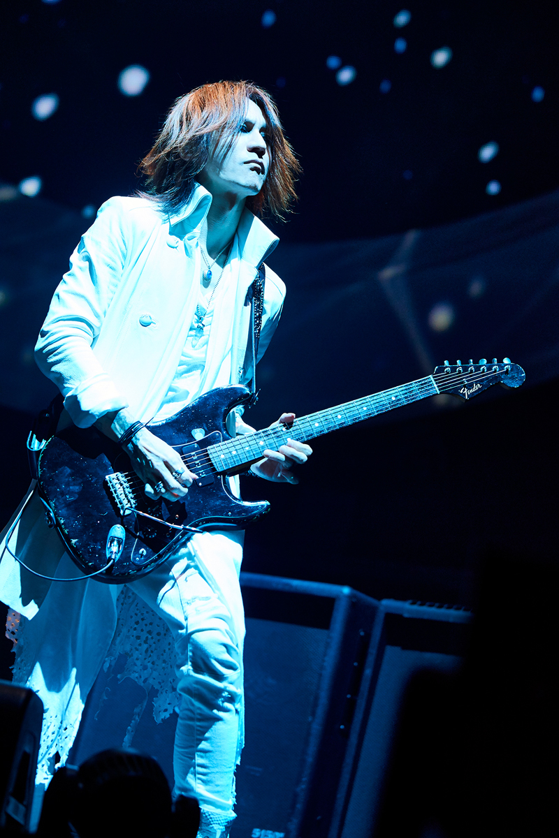 LUNA SEA／SUGIZO『The Holy Night -Beyond the Limit-』2016/12/24(sat) さいたまスーパーアリーナ