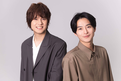 出会いから10年、浦井健治&小池徹平が再び共演する歓びを語り合う〜ミュージカル『ある男』対談インタビュー【イープラス貸切公演も8/8に実施！】
