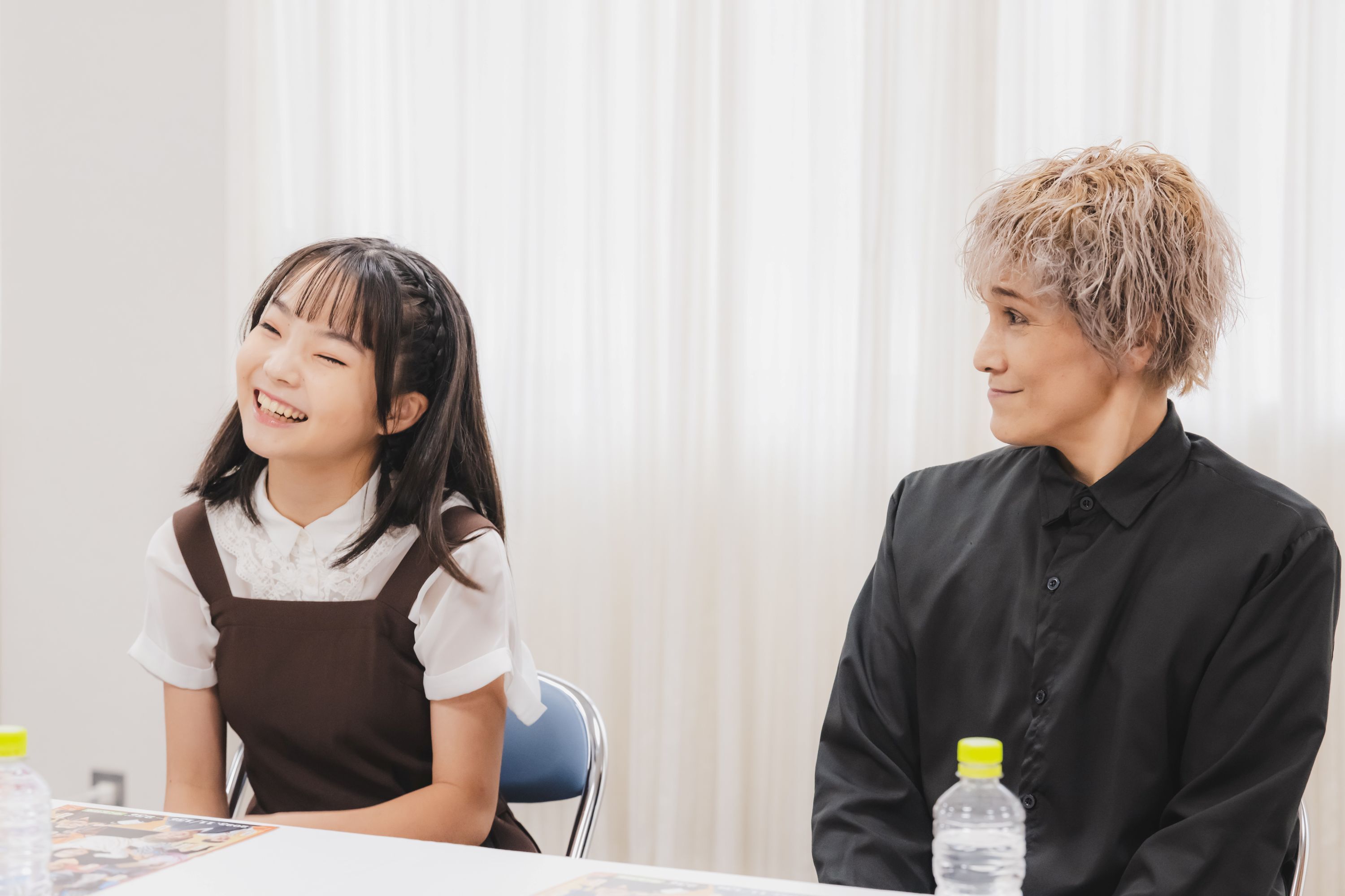 澤井梨丘、桐生麻耶