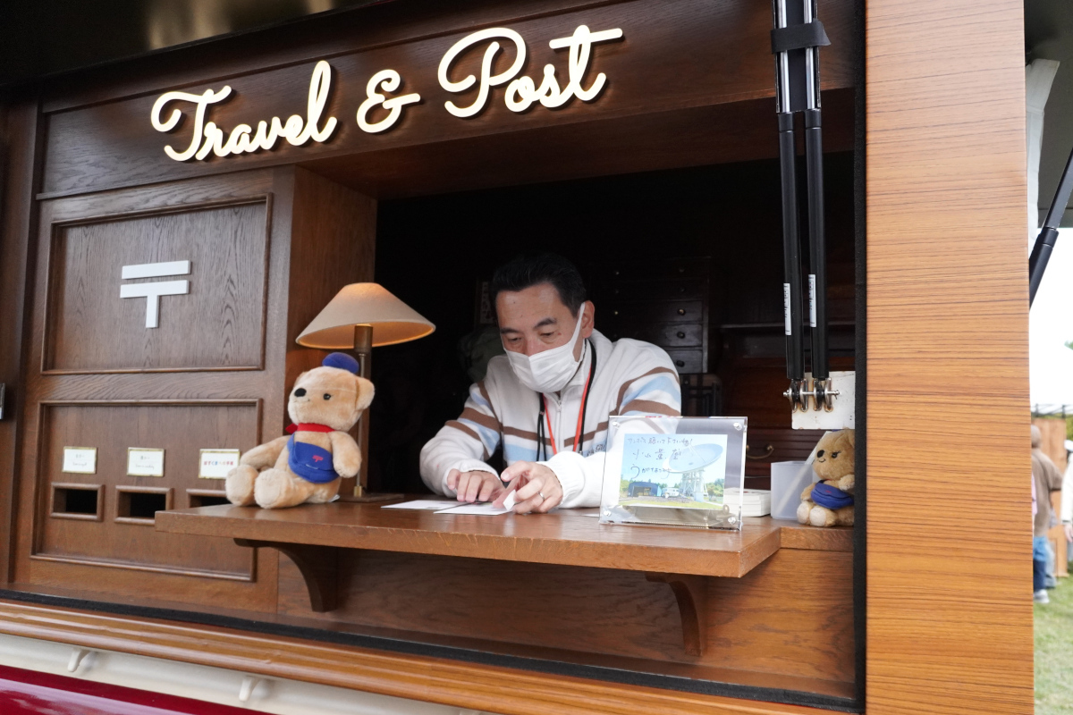 『東京蚤の市’25 AUTUMN』会場風景より