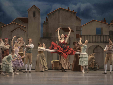 「英国ロイヤル・オペラ・ハウス シネマシーズン2023/24」バレエのオープニングを飾る『ドン・キホーテ』は情熱的溢れるラブコメディ