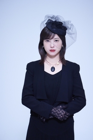 吉高由里子、蓬莱竜太の新作群像劇で主演　生きづらい女性たちの今を描く『シャイニングな女たち』の上演が決定