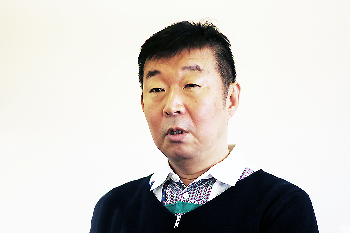 鄭義信