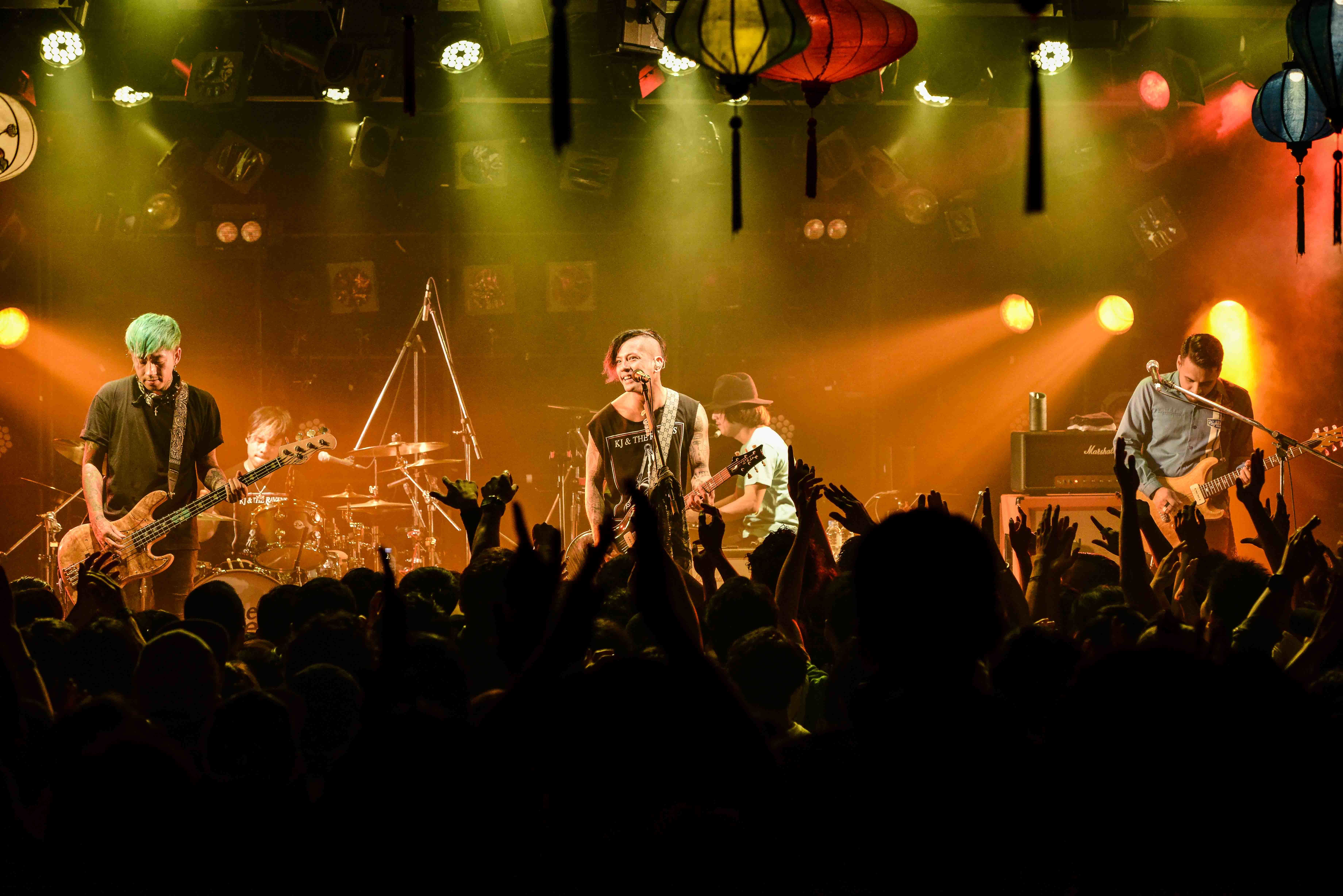 降谷建志１st LIVE TOUR  「THE PENDULUM」performed by Kj and The Ravens　写真：橋本塁(サウシュー&STINGRAY)‏ 
