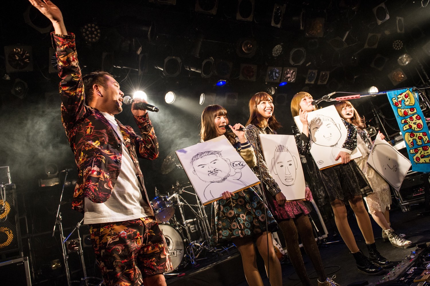 SILENT SIREN、藤本敏史 撮影＝ハタサトシ