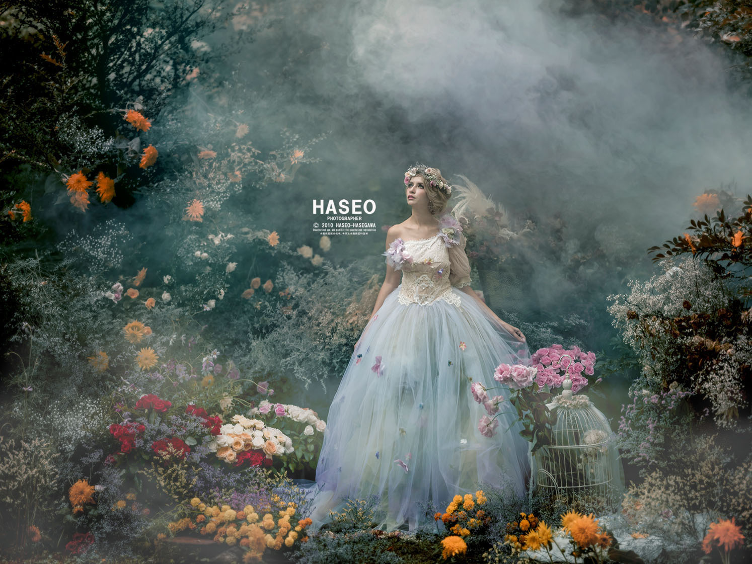 ダークファンタジーな作品を展示 Haseo写真展 美しい写真絵本の世界