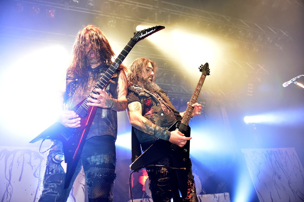 MACHINE HEAD