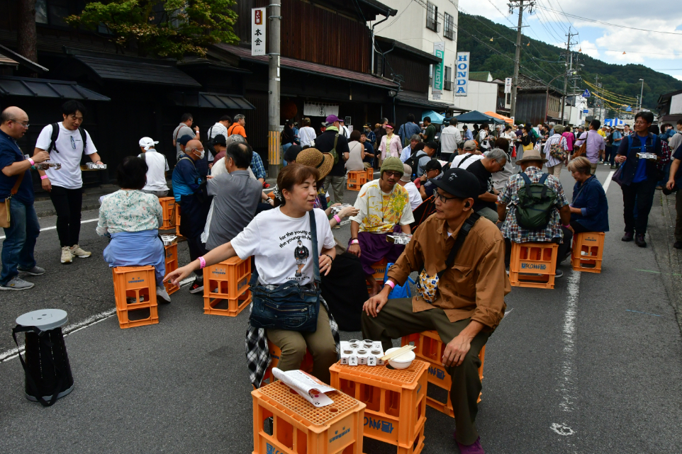 『上諏訪街道 まちあるき呑みあるき』過去開催のようす