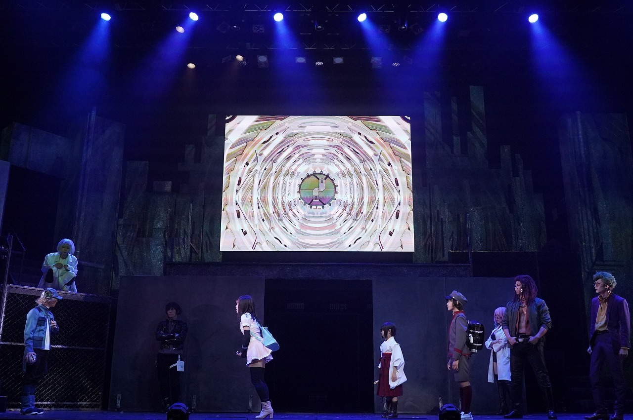 (C)ぴえろ・TooKyoGames／アクダマドライブ製作委員会 (C)舞台「アクダマドライブ」製作委員会