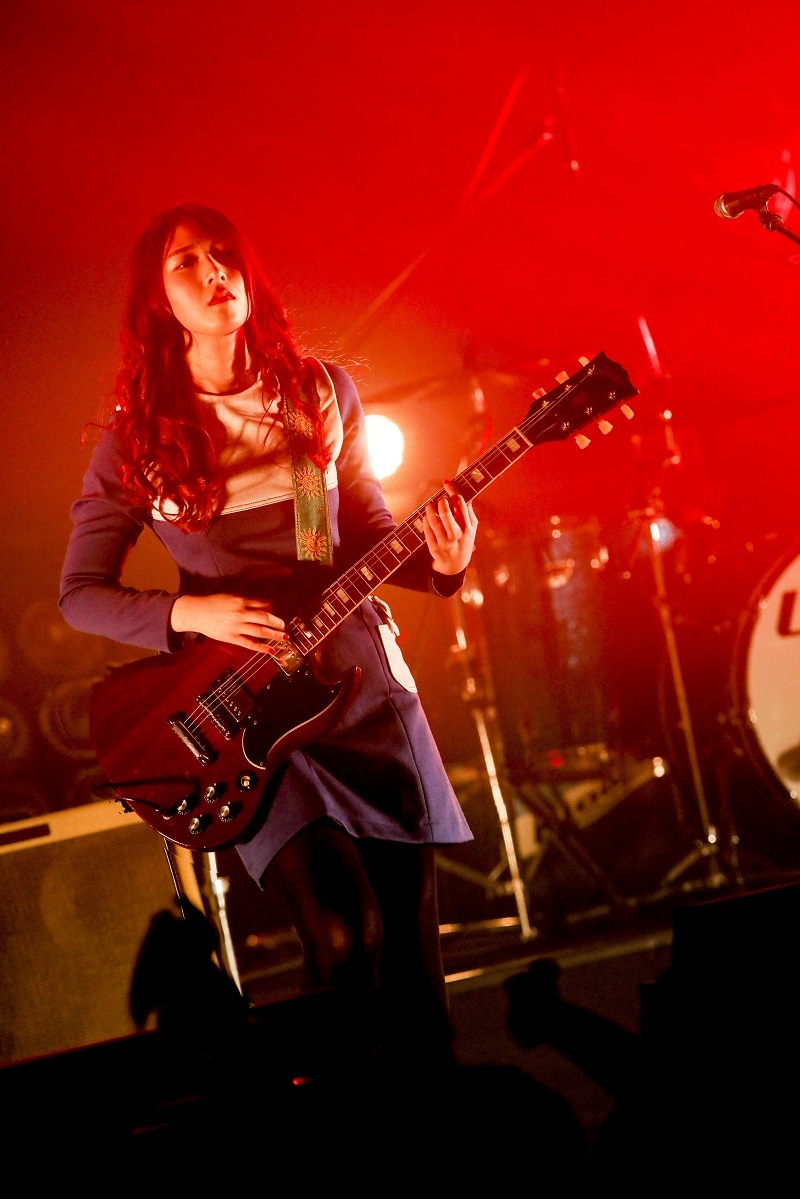 GLIM SPANKY　Photo by KAMIIISAKA HAJIME