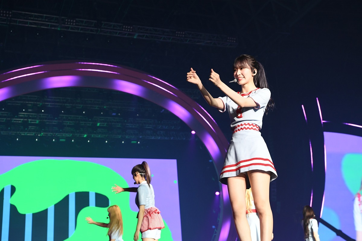 IZ*ONE (C)OFF THE RECORD