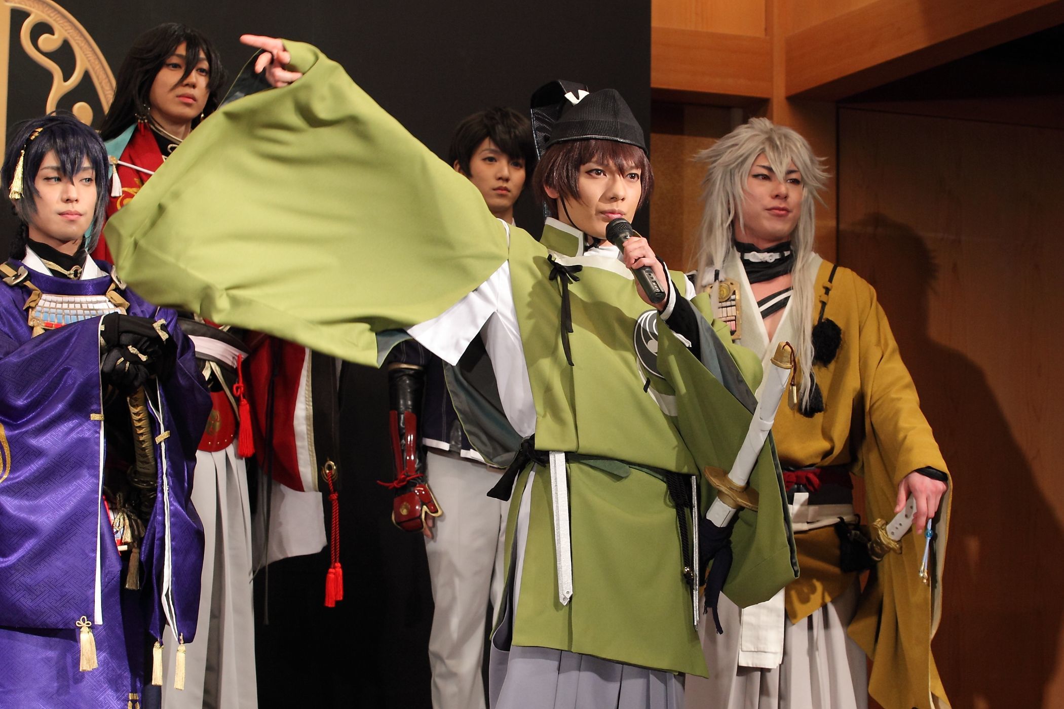 石切丸役の崎山つばさ （撮影＝中原義史）