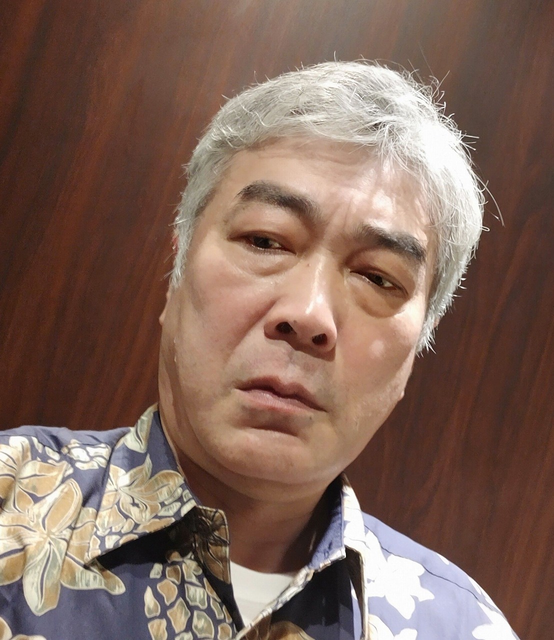 高橋いさを