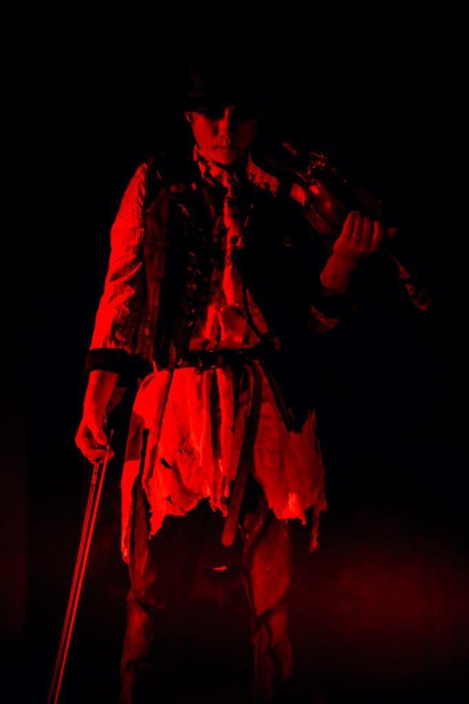 後藤泰観(violin) 撮影＝西槇太一