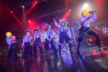AMPTAKxCOLORS、初のライブツアーファイナル（Zepp Namba）の