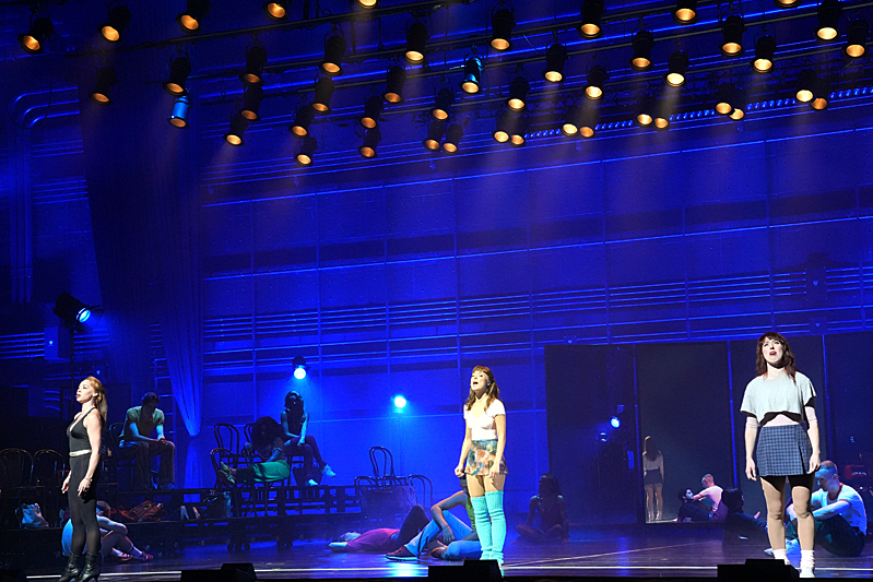 シーラ、ビビ、マギーの美しい三重唱「At the Ballet」 （撮影：安藤かなこ）