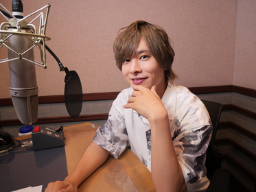男子バレーボール・髙橋藍 ×『ハイキュー!!』声優・岡本信彦の胸熱コラボが実現、質問アタック合戦も