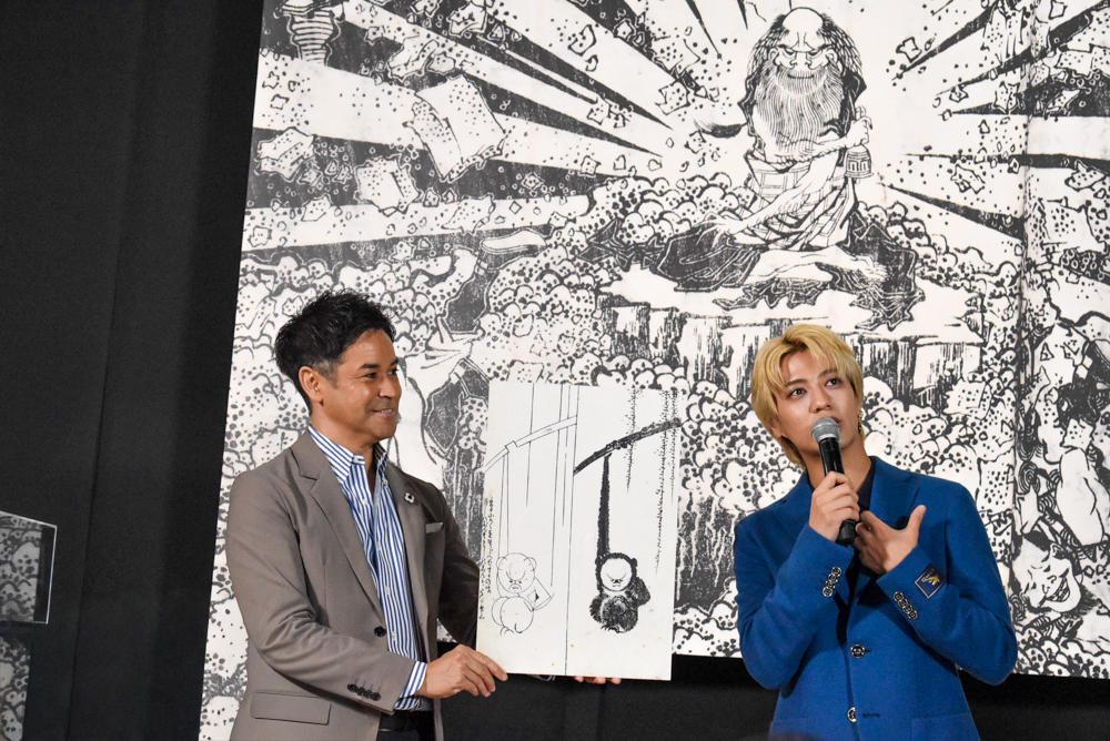 左：ラルフ鈴木（日本テレビアナウンサー）、右：King & Prince 高橋海人