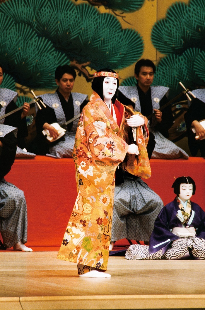 『土蜘』侍女胡蝶＝中村時蔵（H9.7大阪松竹座）
