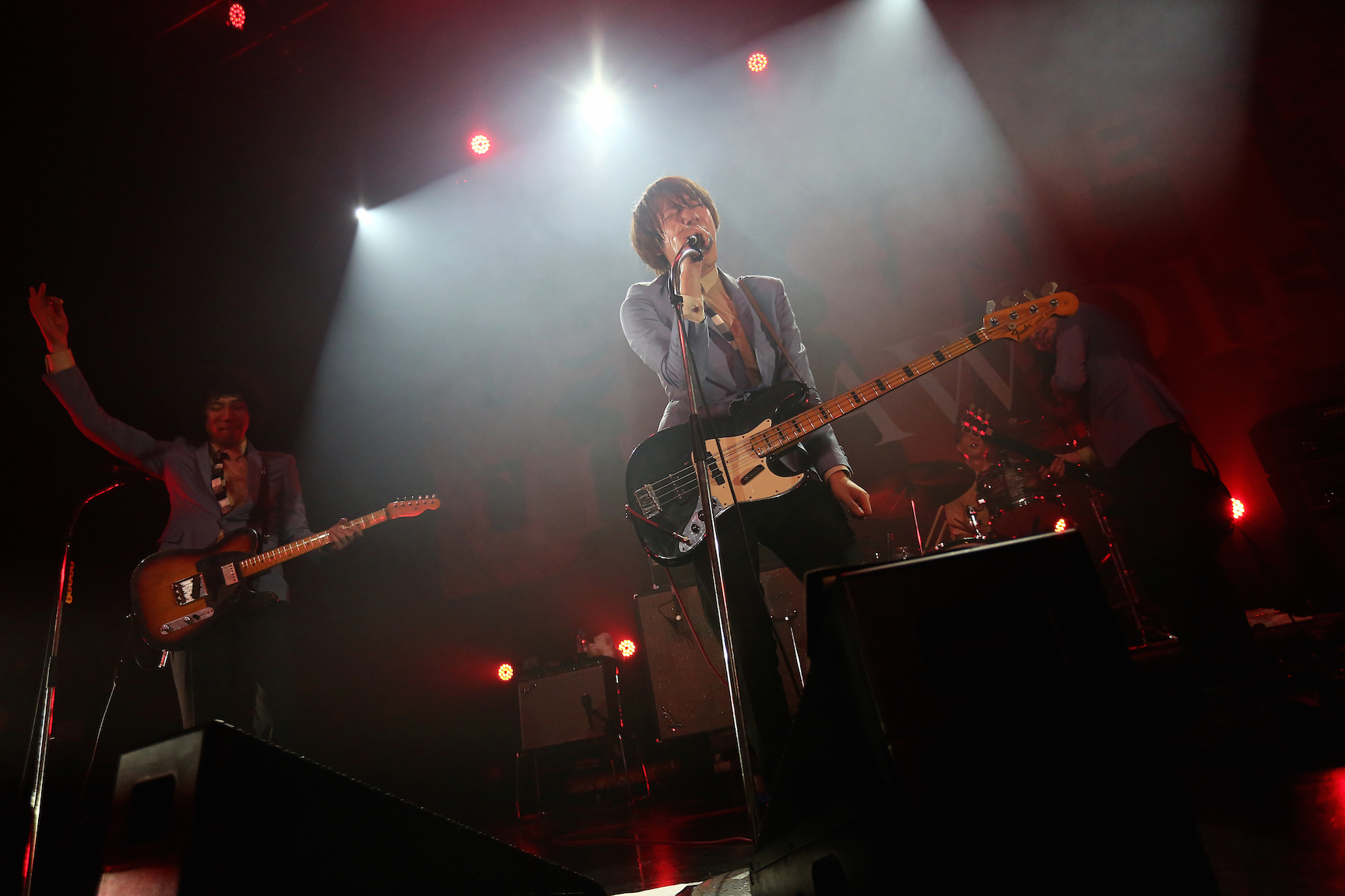 THE BAWDIES 　Photo by 鈴木公平