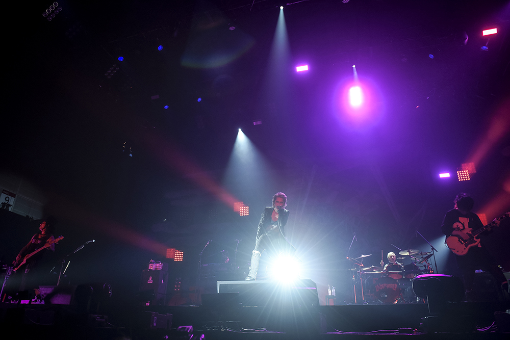 VAMPS 撮影＝釘野孝宏