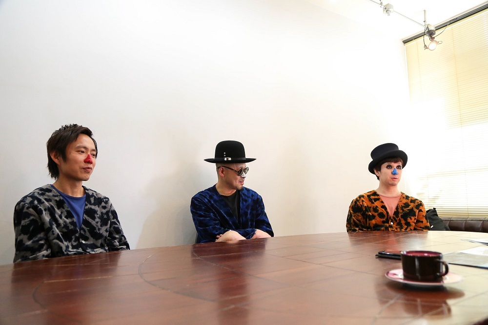 HZETTRIO(左からH ZETT NIRE、H ZETT KOU、H ZETT M）