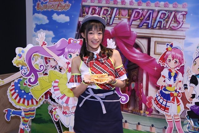 茜屋日海夏さんが「プリパラカフェ」の一日店長に就任！