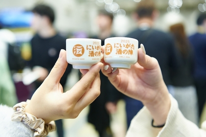 さあ、おちょこを掲げよう。日本酒の祭典『にいがた酒の陣 2025』潜入レポート