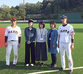 写真会では試合終了後の選手に急接近できる